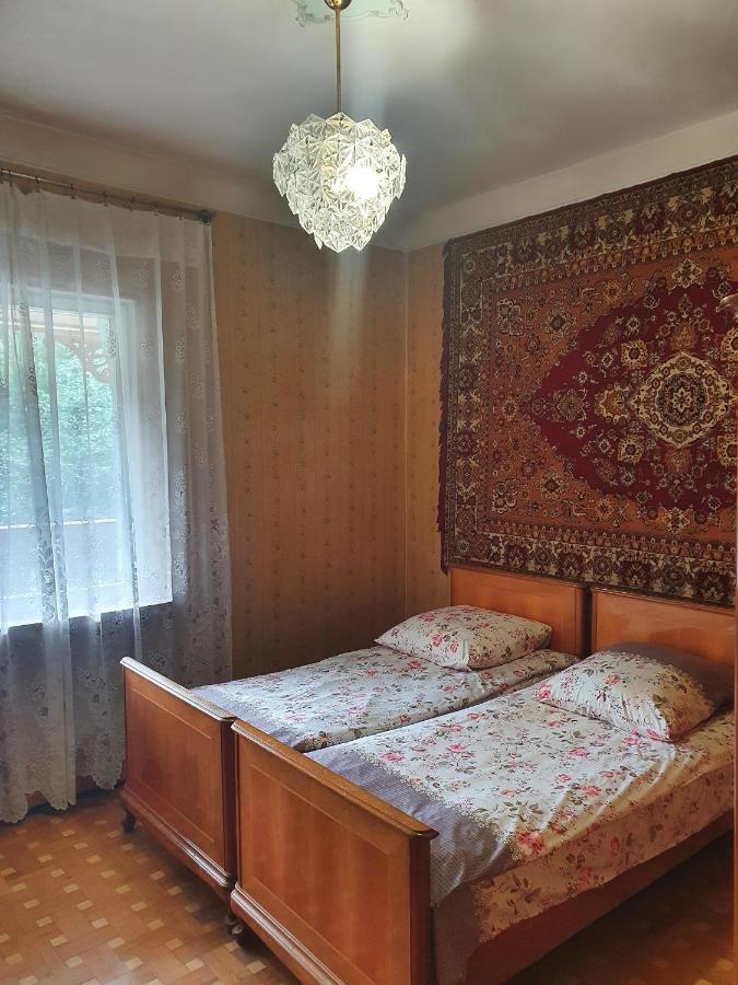 Guest House Raisa Дилижан Экстерьер фото